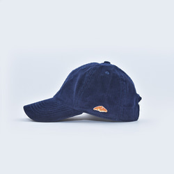 燈芯絨帽 [海軍藍]；附羊角麵包刺繡 第1張的照片