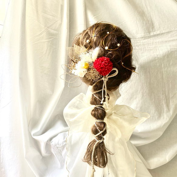 ピンポンマムと飾り紐と水引の髪飾り パールピン付き 赤／結婚式 成人