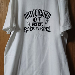 シンプルＴシャツ②《ホワイト》UNIVERSITY OF ROCK N ROLL 2枚目の画像