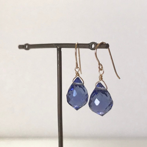 ☆14kgf☆天然石☆タンザナイトクォーツのピアス・イヤリング☆ティア 