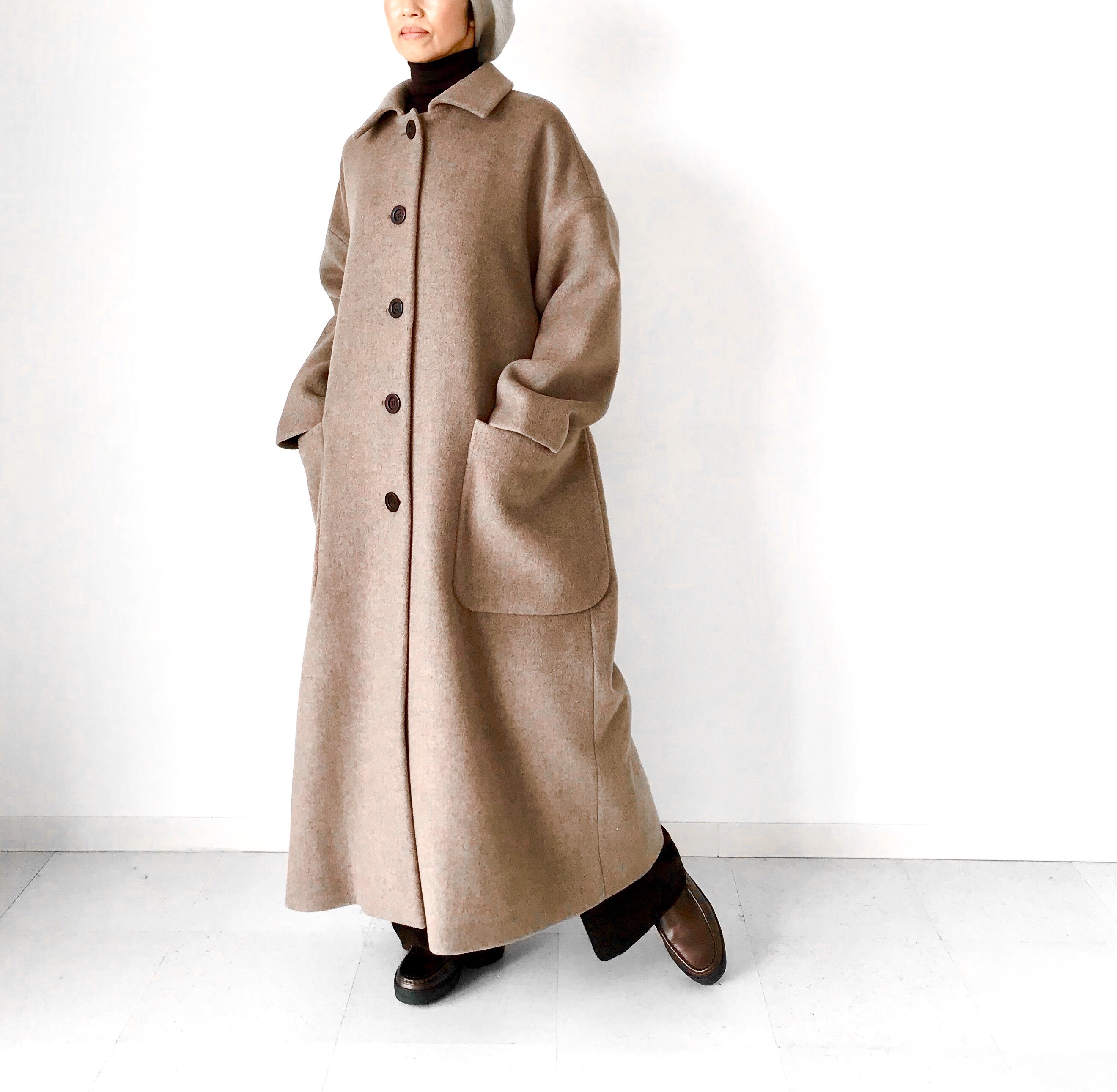 レディス【ladies】 最上質ジロンラムウール素材使用 ドロップショルダー　ビッグシルエット ステンカラーロングコート