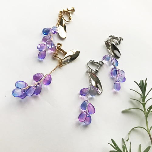 ラベンダーのしずくイヤリング・ピアス イヤリング・ノンホールピアス