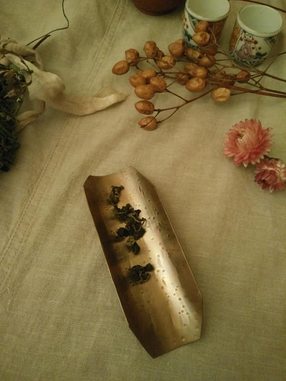 真鍮の茶/茶の小道具（英語の名前と番号で刻印することができます）/ヴィンテージハンドメイド銅ジュエリープレート/シンプルな/手作 2枚目の画像