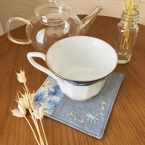 ARTS&SCIENCE ティーコーゼ、コースターセット ARTS&SCIENCE ティーコーゼ、コースターセット 秋色