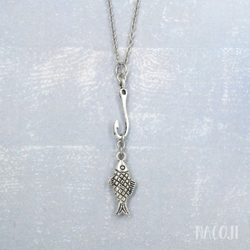 フィッシングネックレス 釣り針と魚 ネックレス・ペンダント フィッシングネックレス 釣り針と魚 ネックレス・ペンダント