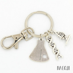 研究者のキーリング　フラスコ・顕微鏡・DNA二重螺旋構造　キーホルダー／バッグチャーム 4枚目の画像