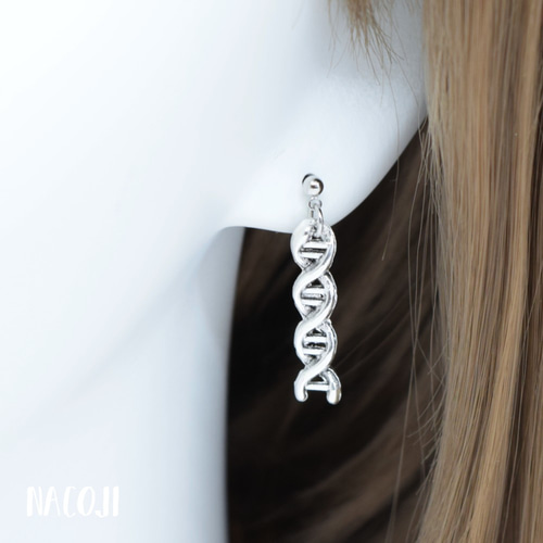 医療系・理系がグッとくるDNA二重螺旋構造ピアス mini ピアス