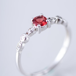 石榴石 925純銀戒指 | 天然寶石純銀戒指鑲鑽鋯石紅色水晶 | 可調節大小指環 第3張的照片