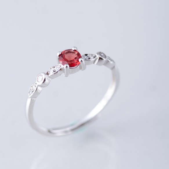 石榴石 925純銀戒指 | 天然寶石純銀戒指鑲鑽鋯石紅色水晶 | 可調節大小指環 第6張的照片
