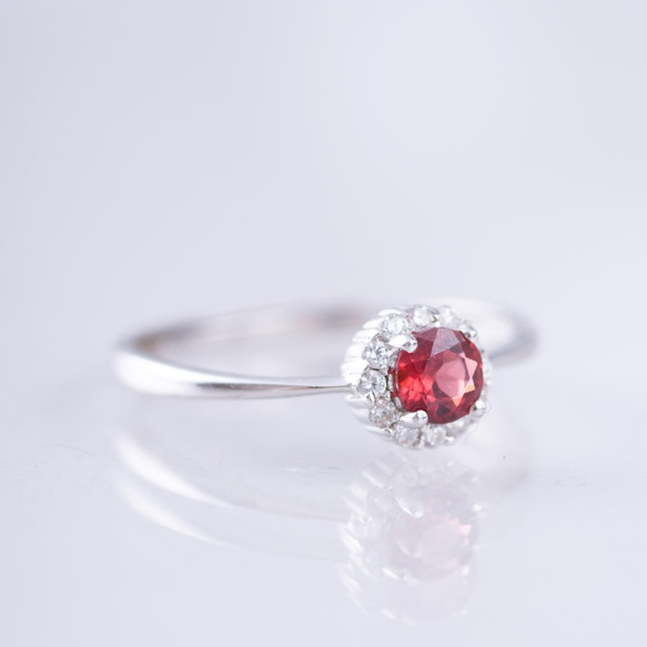 石榴石 925純銀戒指 | 天然寶石純銀戒指鑲鑽鋯石紅色水晶 | 可調節大小指環 第10張的照片