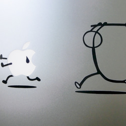 逃げるリンゴ　MAC BOOK PRO 用ステッカー 4枚目の画像