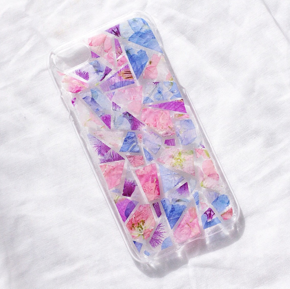 SALE!! Botanical stained glass PINK(左)＊iphone 7 ・7s・8ケース 3枚目の画像