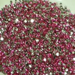 アクリルストーン　ピンク　サイズMIX（2～4mm） 1枚目の画像