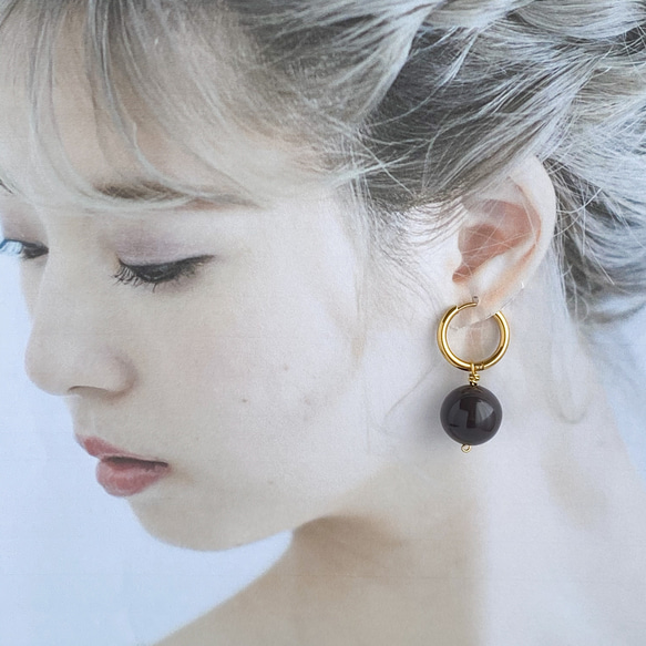 【送料無料】2way gold hoop x vintage beads (beige) 5枚目の画像