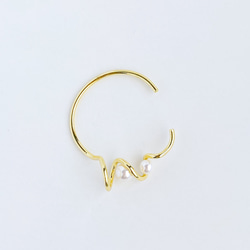 pearl x round and round gold bangle 2枚目の画像