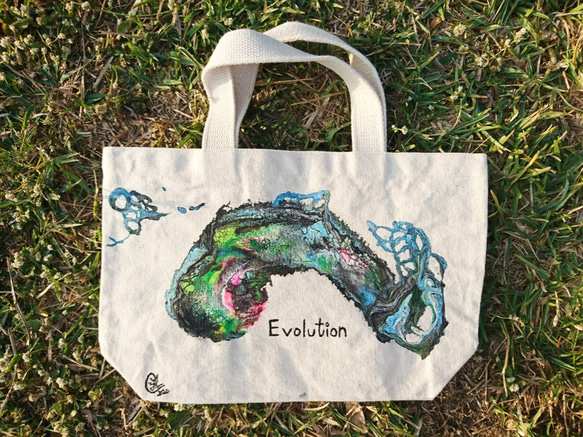 ｜Evolution 進化 1 ｜ 壓克力顏料手繪提袋  Hand Drawn Bag 第3張的照片