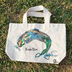 ｜Evolution 進化 1 ｜ 壓克力顏料手繪提袋  Hand Drawn Bag 第4張的照片