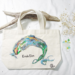 ｜Evolution 進化 1 ｜ 壓克力顏料手繪提袋  Hand Drawn Bag 第9張的照片