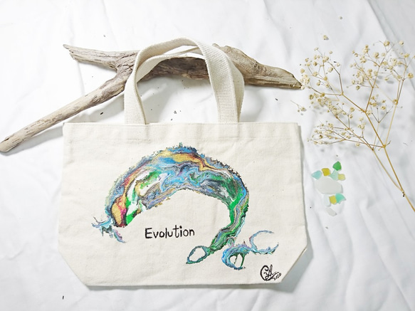 ｜ Evolution 1 ｜Hand Drawn Bag 9枚目の画像