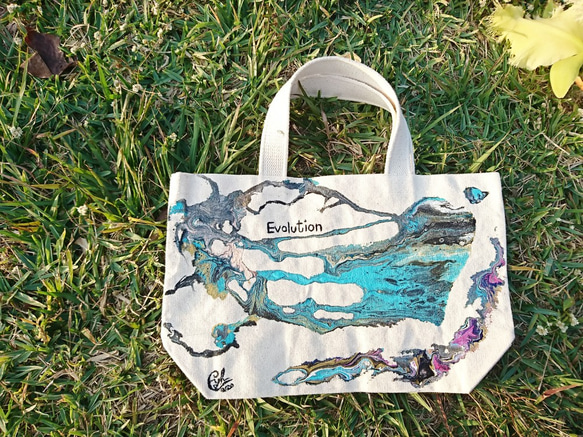 ｜Evolution 進化 4｜ 壓克力顏料手繪提袋  Hand Drawn Bag 第4張的照片