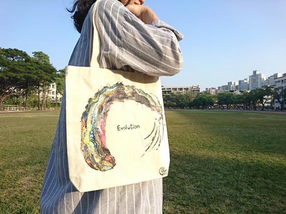 ｜ Evolution 16｜Hand Drawn Bag 2枚目の画像