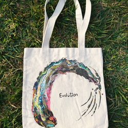 ｜Evolution 進化16｜ 壓克力顏料手繪提袋  Hand Drawn Bag 第4張的照片