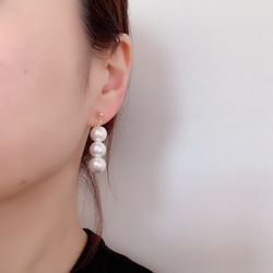 ＊結婚式など…＊3 連コットンパール　 樹脂ノンホールピアス（イヤリング/ピアス） 2枚目の画像