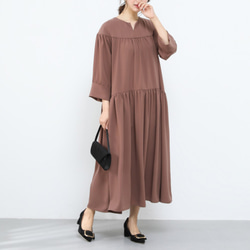 くるみボタンがアクセント！コットンリネン胸元切り替えギャザー