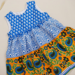 女の子のドレス - 青いペイズリー（サイズ90） 2枚目の画像