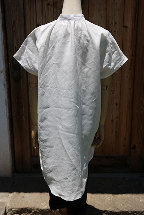 フロントギャザー半袖チュニック：白 4枚目の画像