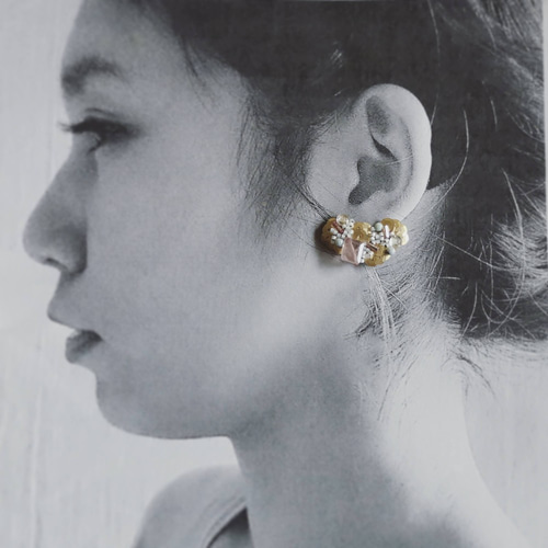 Item No.790（スパンコール刺繍ピアス・イヤリング/受注制作