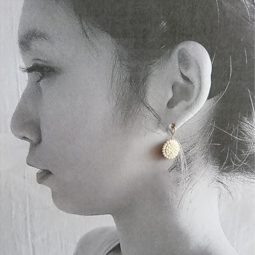 Item No.629（刺繍ピアス・イヤリング/受注制作） ピアス
