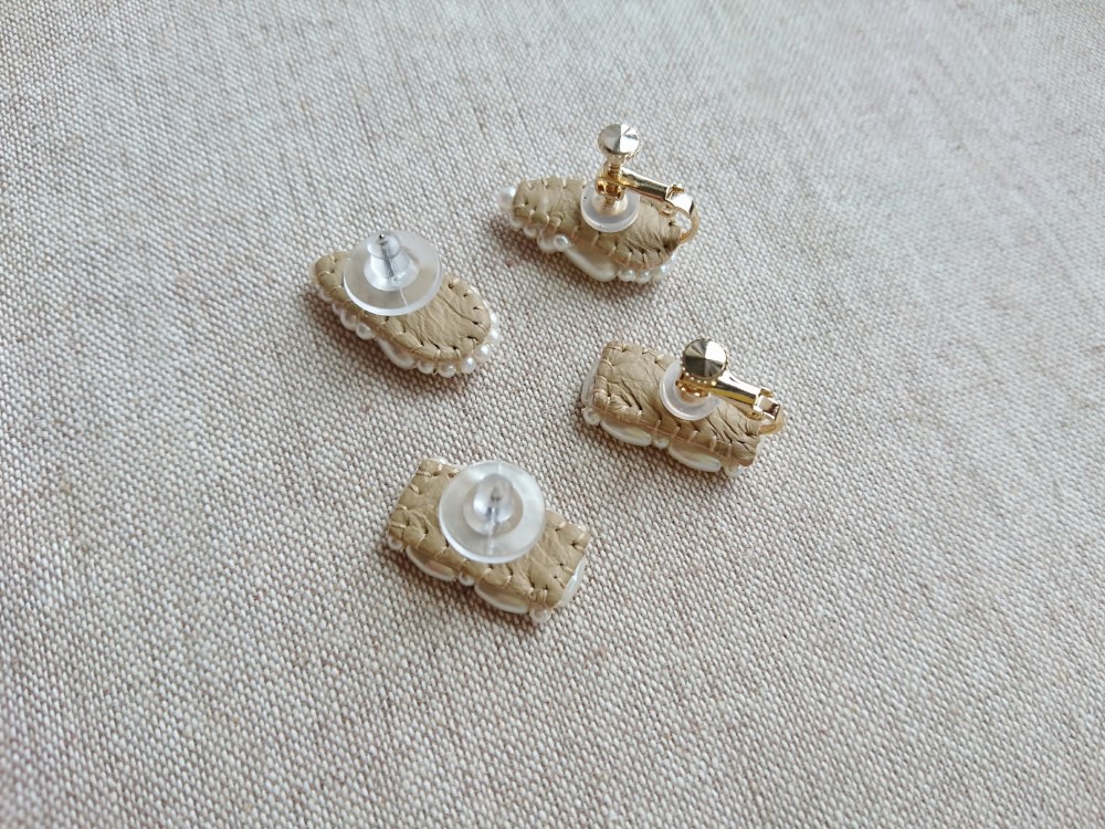 Item No.752（パール刺繍ピアス・イヤリング/受注制作）