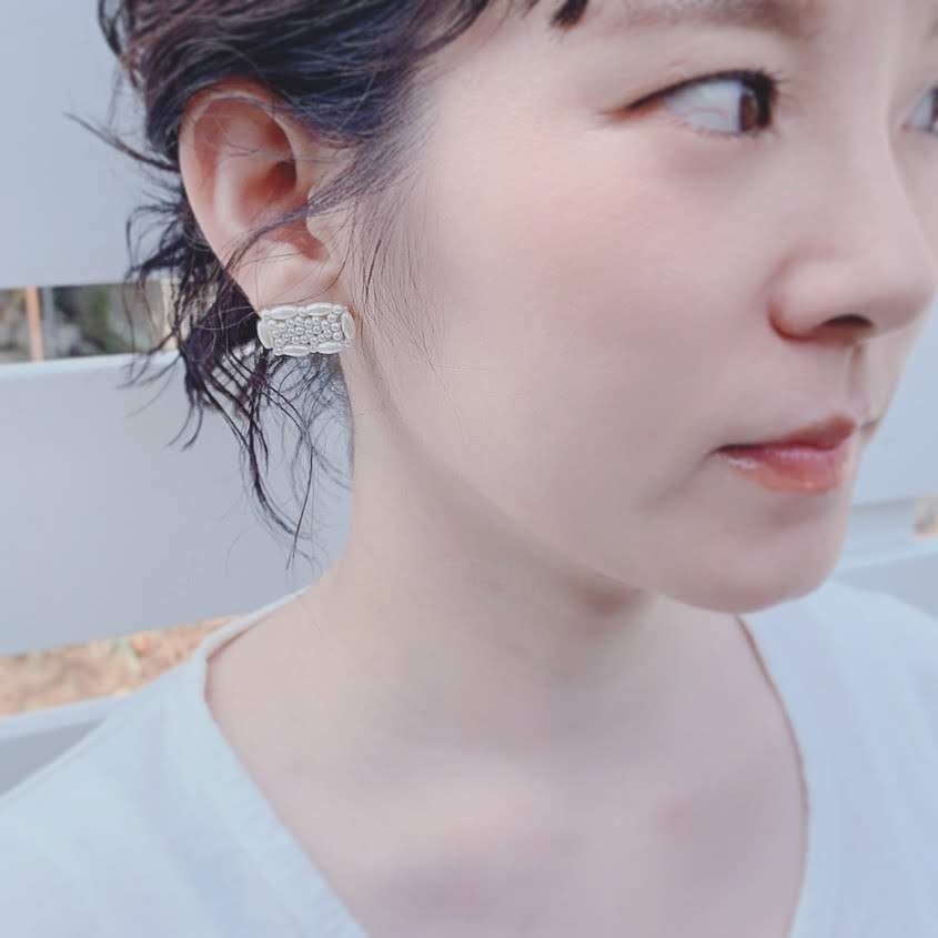 Item No.752（パール刺繍ピアス・イヤリング/受注制作）