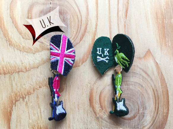 立体刺繍アクセサリー（Cut out 3-D embroidery pins