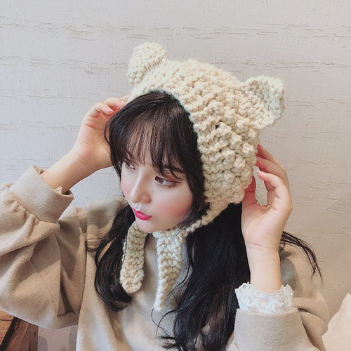【ゆうか】くまさんイヤーマフ 耳当て 猫耳ニット帽 ハンドメイド 編み物 ゆうか様専用】くまさんイヤーマフ 耳当て 猫耳ニット帽