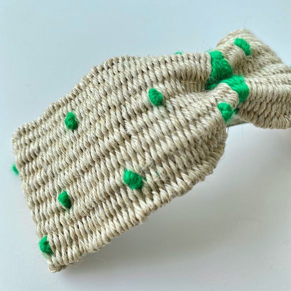 手織りのネオンカラーバレッタ（水玉ビビットグリーン） 3枚目の画像