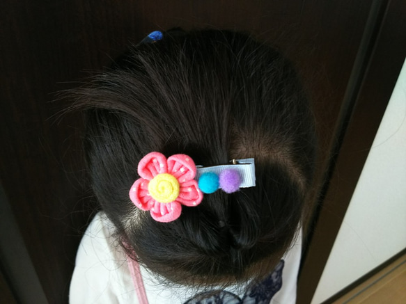ヘアアクセ　可愛いお花の髪飾り　髪留めヘアピン　幼児　乳児　女の子 4枚目の画像