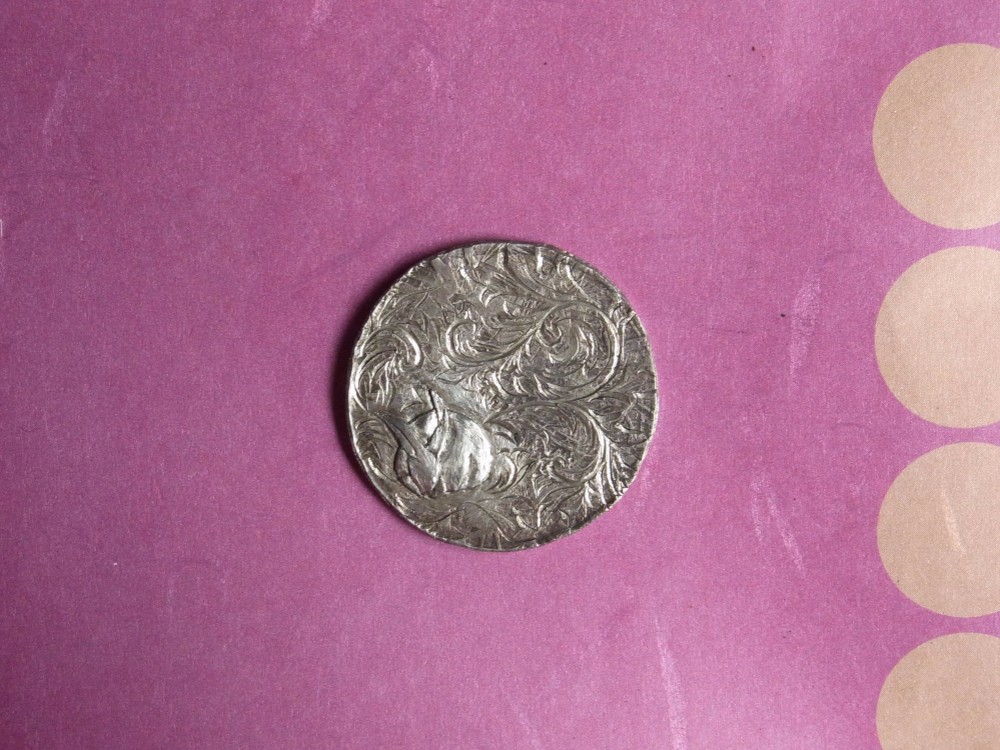 セミオーダー【眠りウサギと唐草】