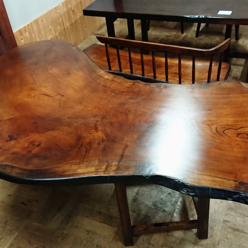 大特価 新品 一枚板ダイニングテーブル 塗装済み 送料無料 一枚板ダイニングテーブル｜鬼童銘木（KIDOMEIMOKU） – 【公式】鬼童