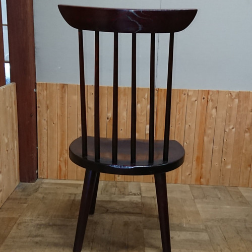 ハイバックチェアー 天然木製 ダイニング椅子 ラッカー塗装 インテリア家具 ハイバックチェアー 天然木製 ダイニング椅子 ラッカー塗装 インテリア家具