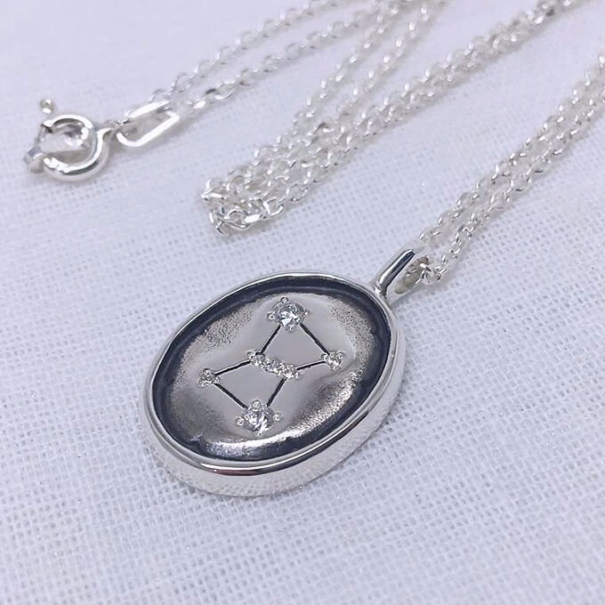 オリオン座のシルバーペンダント