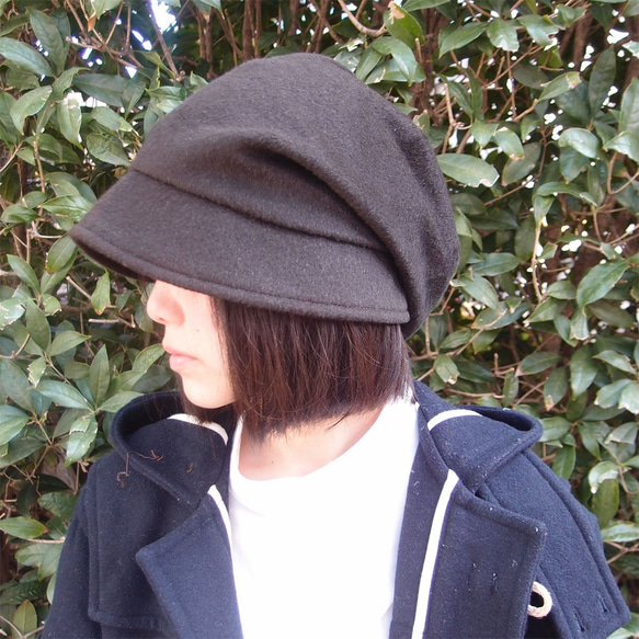 【SALE】ピッコロ・ファー/Mサイズ　ブラウン　ファー　キャスケット　秋冬　たためる帽子　風に飛ばない帽子　UV対策 1枚目の画像