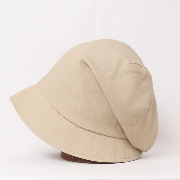ピッコロ・コットンリネン・極薄/Sサイズ ベージュ キャスケット たためる帽子 風に飛ばない帽子 UV対策 5枚目の画像