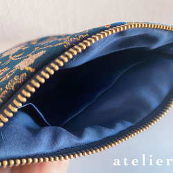 金欄のフラットポーチ(Mサイズ) 2枚目の画像