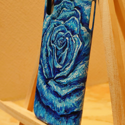 油絵 手作りスマホケース【青い薔薇】iPhoneX/XS 3枚目の画像