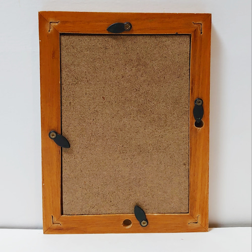 油彩画クリスマスローズ自作の額縁です。