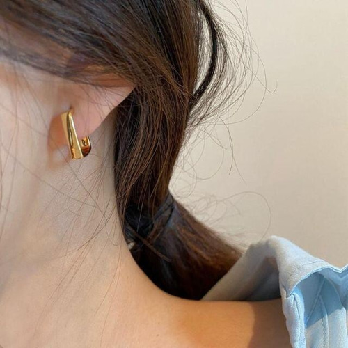 スクエア フープ C型 四角 ピアス ゴールド 韓国 輪っか 高見え 韓国