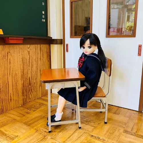 1/6ドール用 学校の机と椅子セット その他置物 てぃーぬわーく
