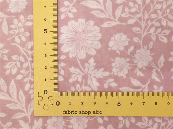 ローン 生地 布【50×110】花柄 上品 ナチュラル コットン 薄手 くすみピンク 5枚目の画像